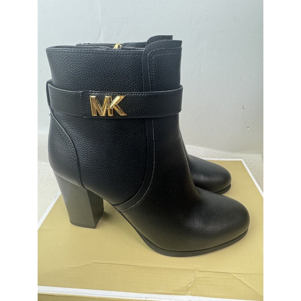 MICHAEL Michael Kors Women's Jilly Dress Ankle Block Heel Dress Booties Size: 9M - Picture 4 of 8